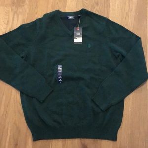 Izod golf sweater.